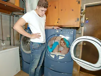 Roll Venomous Gratification