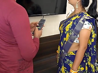 Indian Bhabhi Tempts TV Engineer For Fuck-A-Thon Round Clear Hindi Audio