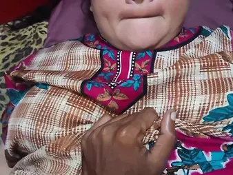 Super-fucking-hot Malay mom gets savagely fucked and creamed on her butt in supah-sizzling activity