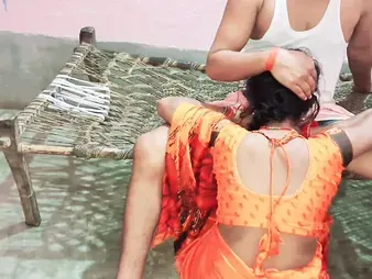 Stepbrother screws Indian Beautyful aunty with his XXL beefstick