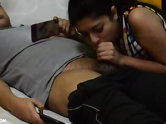 See MMS Indian Couple's sizzling homemade pornography with jizz shots and large knobs