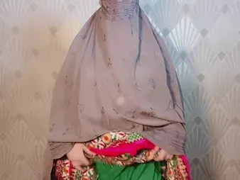 Mischievous Indian COUGAR Noralopez77 gets her thick backside added to puss pierced added to cucumber gargled not far from a solo sesh