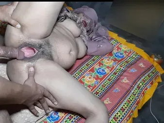 Stepmom Gulnazpk seduced hard by Pkgulnaz for hard-core hookup in desi indian 3 way