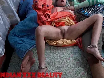 Desi Angel's selfish Indian pussy gets pounded overwrought sham son's hard cock surrounding hot homemade video