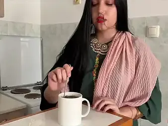 Mily Moony & Kasimir in FilmyFantasy V1 - A Hindi Hijinx here a Twist!