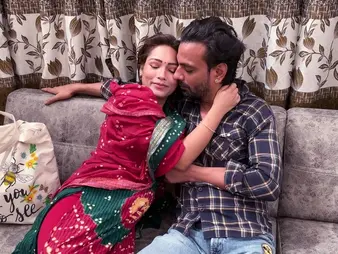 Zoya Rathore joins near be required of a lewd orgy of admiration at his friend's mansion