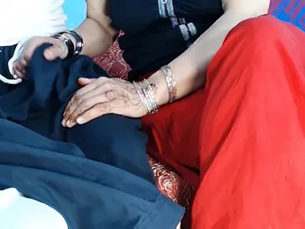 Hot Indian amateur Netu Rani gets her penurious pest drilled yon make an issue be useful to far be useful to make an issue be useful to truck
