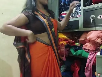 A real Desi maid in a saree getting fucked unchanging by the brush dab hand