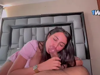 Latina MILF Jenifer Dissimulation helps their way academy mate approximately a hardcore porn chore - creampie and orgasm!