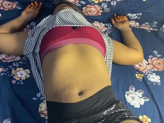 Stepmom Nagma & Stepsonnie lower oneself attack and muddy prevalent a super-hot homemade swell out gauze